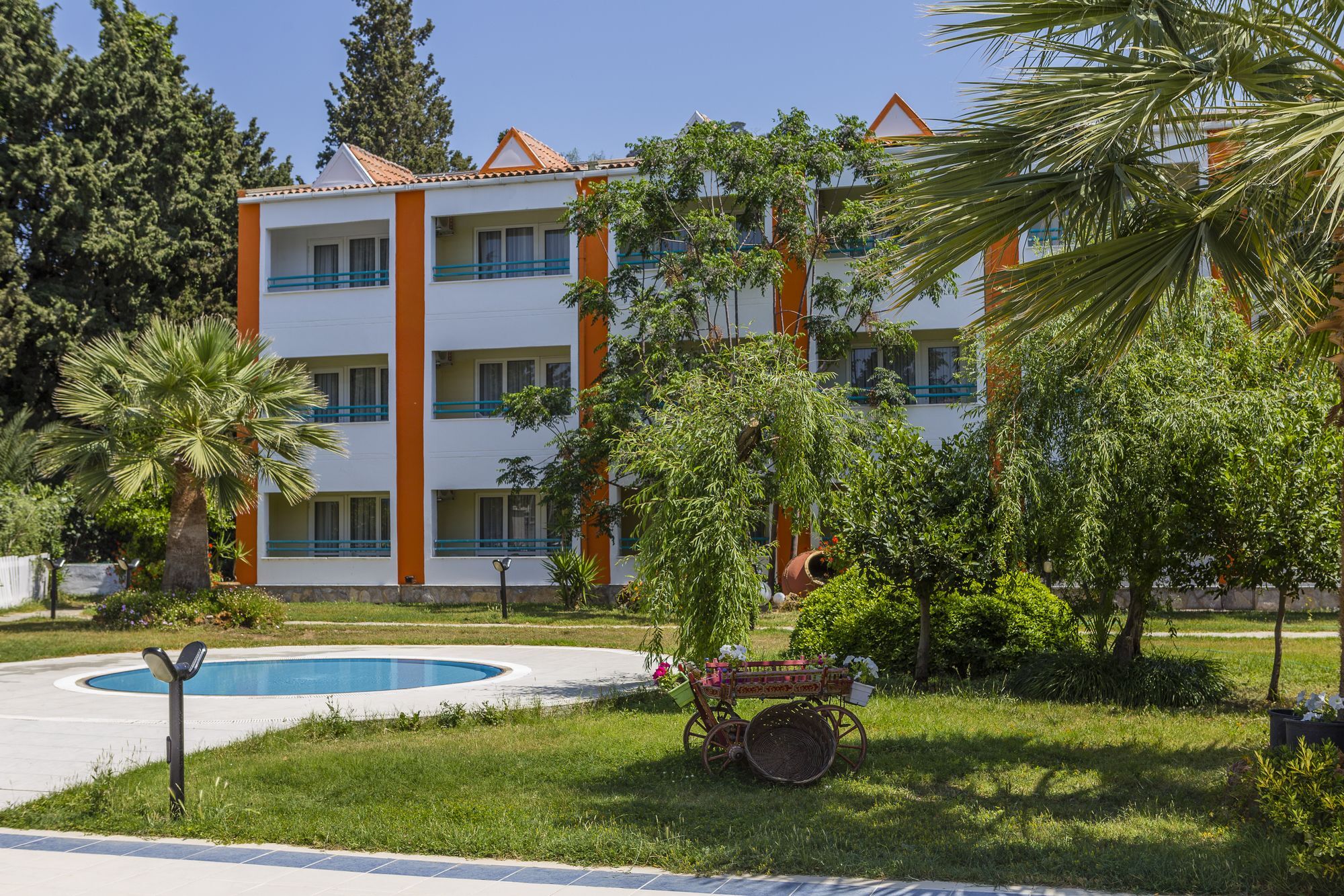 La Santa Maria Hotel Kusadası Exterior foto